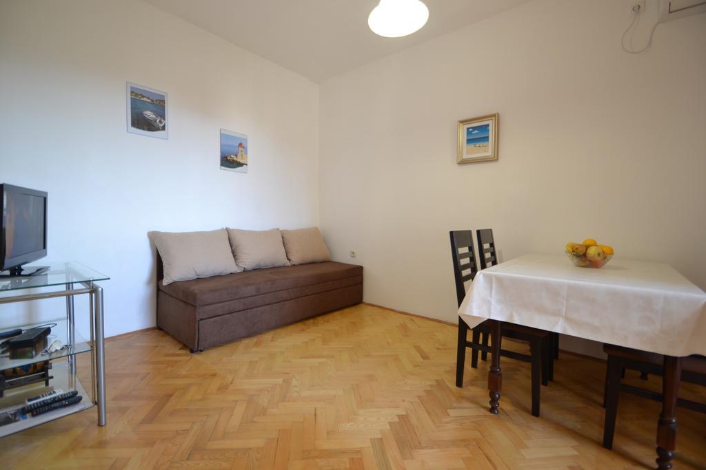 Apartments Kresan Sukosan Ngoại thất bức ảnh